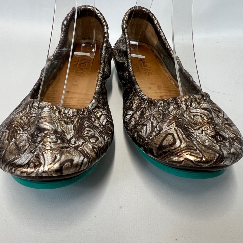 Custom Marble Finish Tieks Size 5 (Youth 3)
